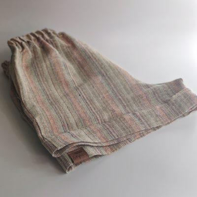 Elegantne kratke hlače iz 100 % svile _M