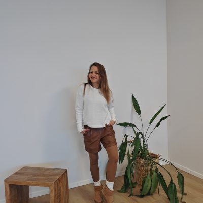 Pulover, ki se prilagaja tebi_Bela